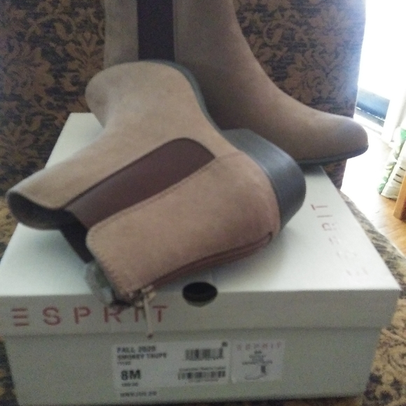 Booties - Picture 2 of 4